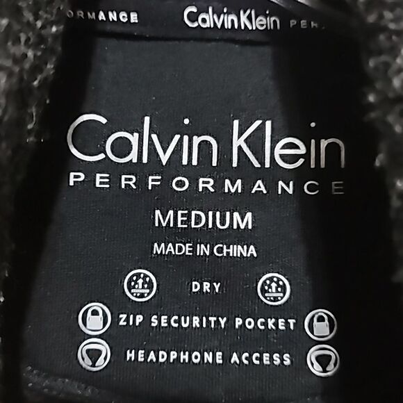 Calvin Klein Gray LongSleeve Performance Sweater Sz Medium - Picture 7 of 7